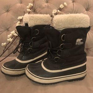 Sorel Winter Carnival snow boots